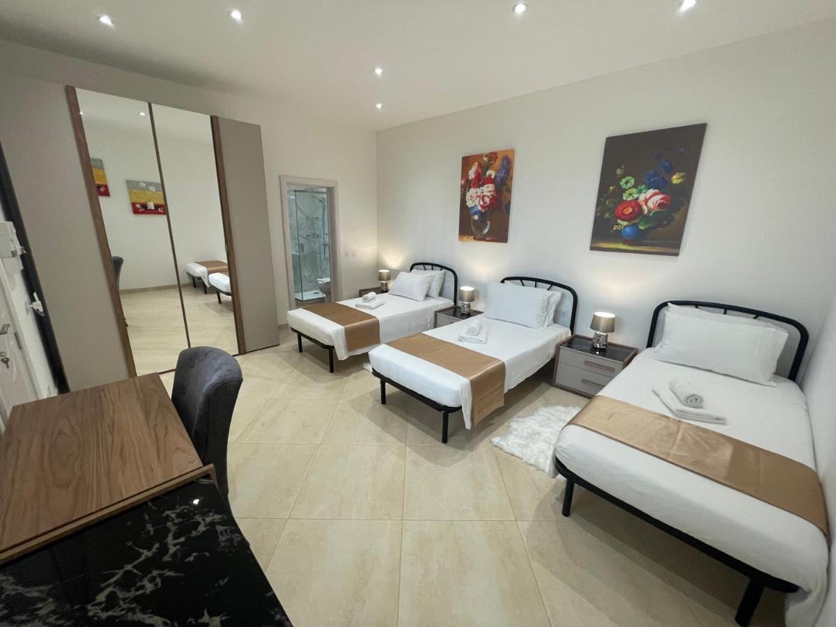 Bed and Breakfast Alina Boutique Living Виктория Экстерьер фото
